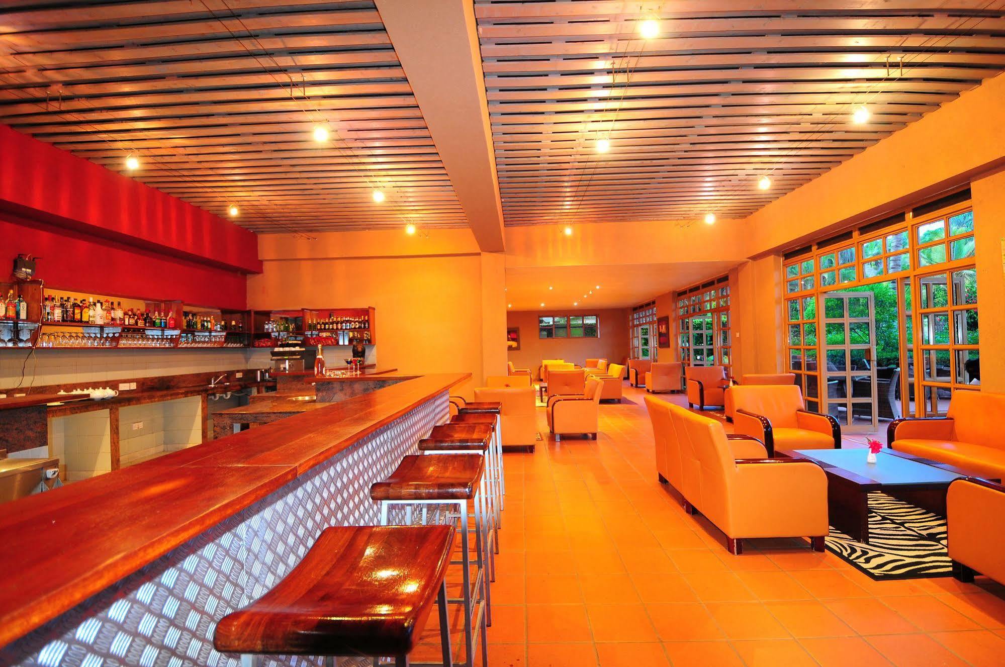 Speke Resort & Conference Centre Munyonyo Dış mekan fotoğraf